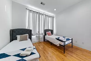 604 Oakley St, Houston, TX 77006 - Photo 35