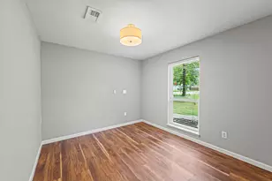 25802 Maplewood Dr, Spring, TX 77386 - Photo 11