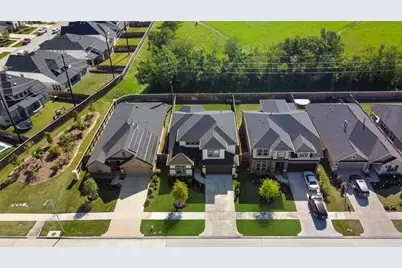 5107 Shimmering Brook Lane, Fulshear, TX 77441 - Photo 31