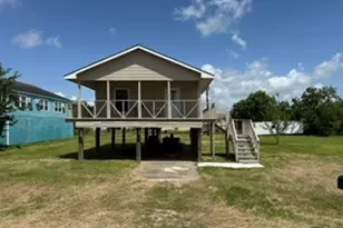 5011 County Rd 476D, Freeport, TX 77541 - Photo 1