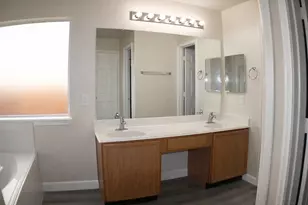 16327 Sitella Ct, Sugar Land, TX 77498 - Photo 11