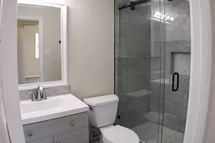 16327 Sitella Ct, Sugar Land, TX 77498 - Photo 15