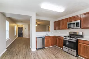 8138 Sanders Glen Ln, Humble, TX 77338 - Photo 7