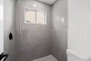 13314 N Thorntree Dr, Houston, TX 77015 - Photo 21