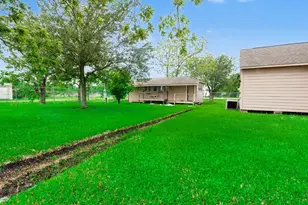 5615 John Martin Rd, Baytown, TX 77521 - Photo 23