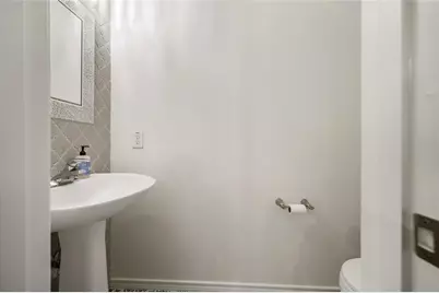 101 N Villa Oaks Drive, The Woodlands, TX 77382 - Photo 15