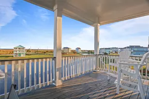 26823 Baywater Dr, Galveston, TX 77554 - Photo 17