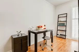 2475 Underwood St, Houston, TX 77030 - Photo 7