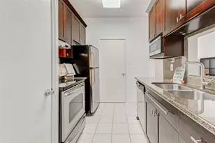 2475 Underwood St, Houston, TX 77030 - Photo 15