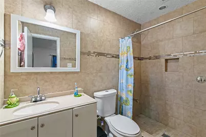 11515 Ensbrook Drive, Houston, TX 77099 - Photo 19