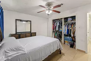 11515 Ensbrook Dr, Houston, TX 77099 - Photo 17