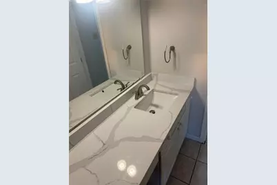 14333 Memorial Drive #39, Houston, TX 77079 - Photo 11