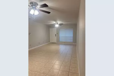 14333 Memorial Drive #39, Houston, TX 77079 - Photo 3