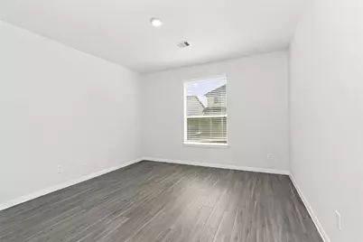 12326 Maura Lane, Houston, TX 77044 - Photo 9