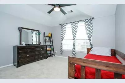 5819 Plantation Forest Drive, Katy, TX 77449 - Photo 13