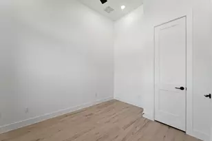 413 Lone Ranger Dr, Montgomery, TX 77316 - Photo 13