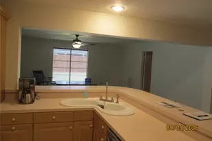 1115 Reseda Dr, Houston, TX 77062 - Photo 11