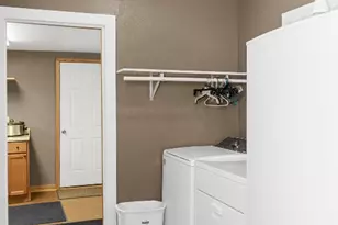 1112 S FM 441 Rd, Louise, TX 77455 - Photo 17