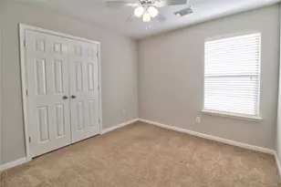 29407 Legends Green Dr, Spring, TX 77386 - Photo 9