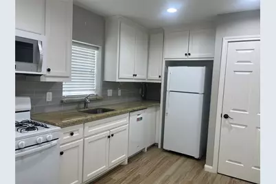 715 Kane Street, Tomball, TX 77375 - Photo 7