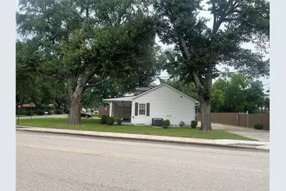 715 Kane Street, Tomball, TX 77375 - Photo 3