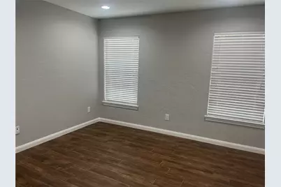 715 Kane Street, Tomball, TX 77375 - Photo 9