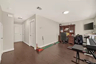 10811 Kyler Oaks Pl, Houston, TX 77043 - Photo 29