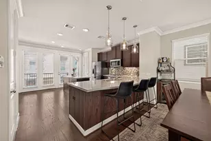 10811 Kyler Oaks Pl, Houston, TX 77043 - Photo 9
