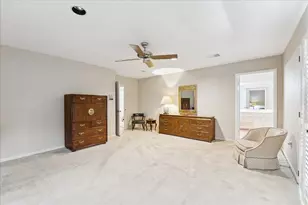 306 Commodore Way, Houston, TX 77079 - Photo 19