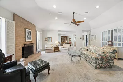 306 Commodore Way, Houston, TX 77079 - Photo 7