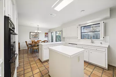 306 Commodore Way, Houston, TX 77079 - Photo 13