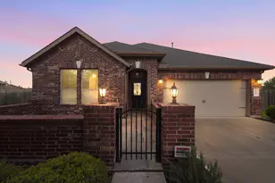 3927 Kellys Falls Ln, Katy, TX 77494 - Photo 1