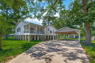 25080 Lakeshore Dr, Splendora, TX 77372 - Photo 1