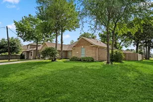16790 N Rail Dr, Conroe, TX 77385 - Photo 3