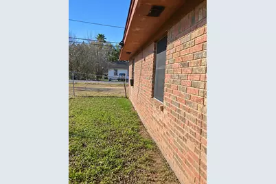 507 Correll Avenue, Wharton, TX 77488 - Photo 15