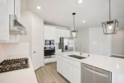 17708 Mill Manor Drive, Montgomery, TX 77316 - Photo 13