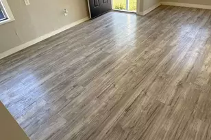 805 E Calhoun St, El Campo, TX 77437 - Photo 5