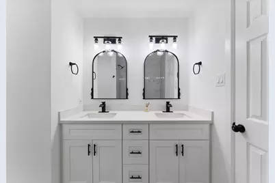 7710 Breda Drive, Baytown, TX 77521 - Photo 37