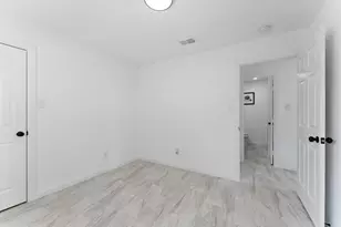 7710 Breda Dr, Baytown, TX 77521 - Photo 43