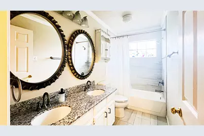 1114 Knoll Crest Court, Sugar Land, TX 77479 - Photo 15