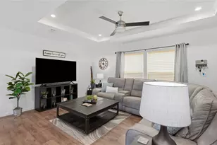 72 Rosebud Ln, Gonzales, TX 78629 - Photo 11