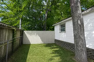 142 Aspen, Livingston, TX 77351 - Photo 17