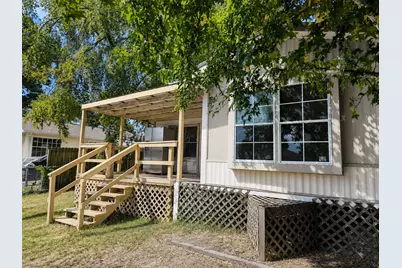 142 Aspen, Livingston, TX 77351 - Photo 3