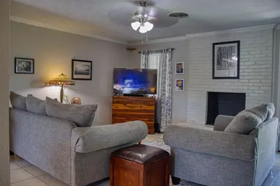 3613 Oak Ridge Drive, Bryan, TX 77802 - Photo 3