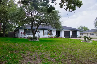 3613 Oak Ridge Drive, Bryan, TX 77802 - Photo 17