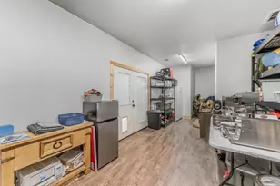 327 Diserens Rd, North Zulch, TX 77872 - Photo 25