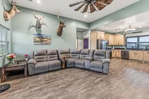 327 Diserens Rd, North Zulch, TX 77872 - Photo 33