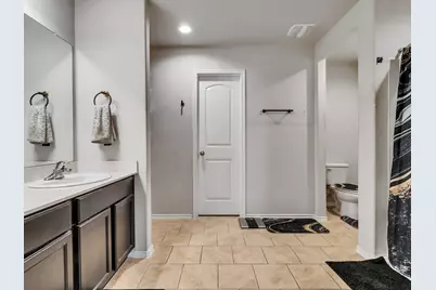 2602 Lincolns Meadow Drive, Spring, TX 77373 - Photo 25