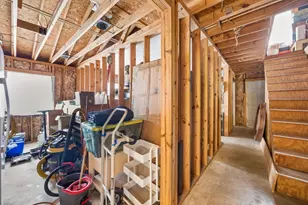 3680 White Oak Dr, Conroe, TX 77301 - Photo 9