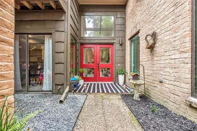 208 Sugarberry Circle, Houston, TX 77024 - Photo 33